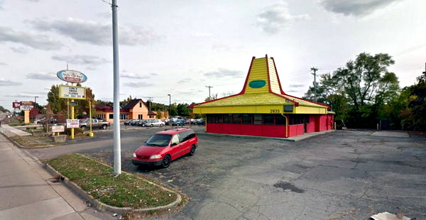 A&W Restaurant - Ypsilanti - 2835 Washtenaw Ave (newer photo)